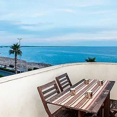 Splendida Vista Mare Fino A 14 Posti Apartment